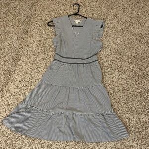 Juniors Size M summer dress